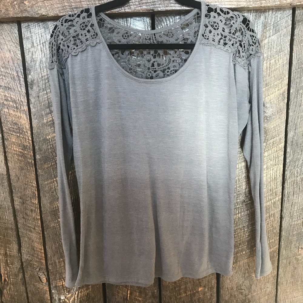 Blue/Gray long sleeve top with knitted lace detail
